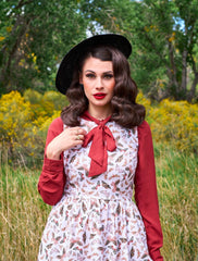 Butterfly Vintage Sleeveless Dress in Cream